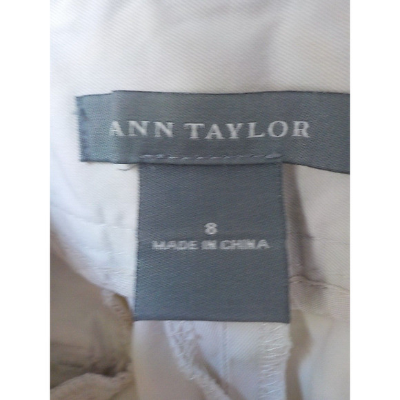 Ann Taylor Beige Crop Pants Women size 8 Long Shorts Straight Leg Stretch Button - Picture 5 of 8